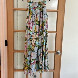 GORGEOUS Emily McCarthy  Magnolia Print Maxi Skirt Size XS